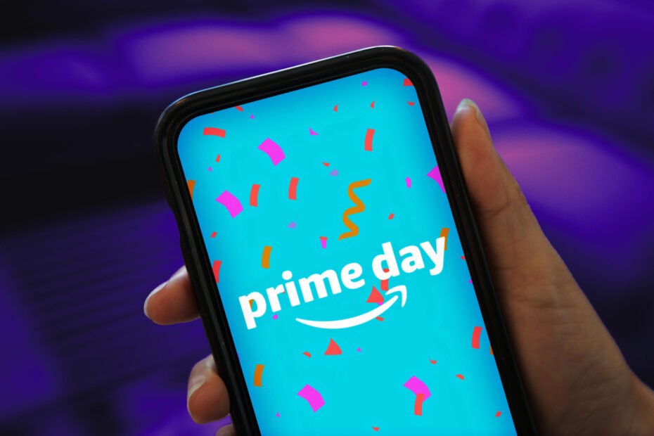 Amazon Prime Day Sale Is Coming. But Don't Be Quick to Click, Says This CFP - CNET Money