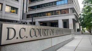 AI image of Washington DC court of appeal / KalshiEx LLC has been cleared to facilitate Americans' bets on election results following a ruling by the US Court of Appeals. 