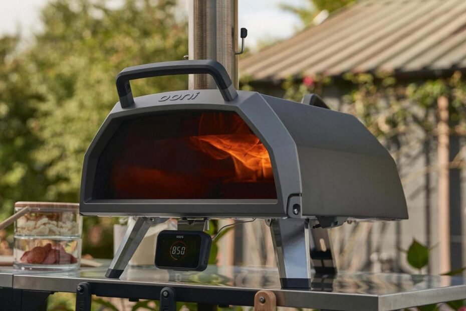 Ooni's Karu 2 Pro pizza oven has app connectivity and a bigger window